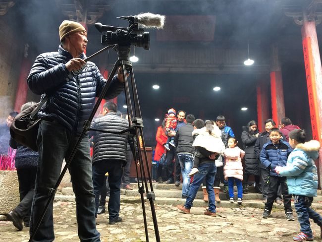 XU Xing filming at temple