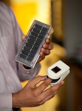 Hospital-grade pulse oximeters cost hundreds of dollars and break easily. Zaman’s less costly device is built to function in the toughest environments.