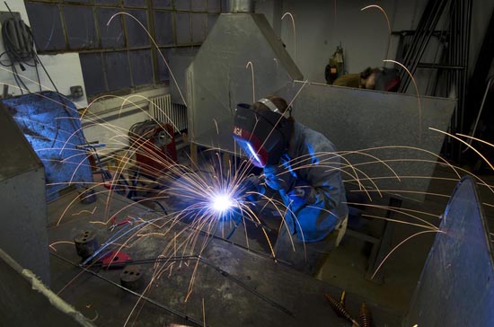 cu11-3367-WELDING-004.jpg