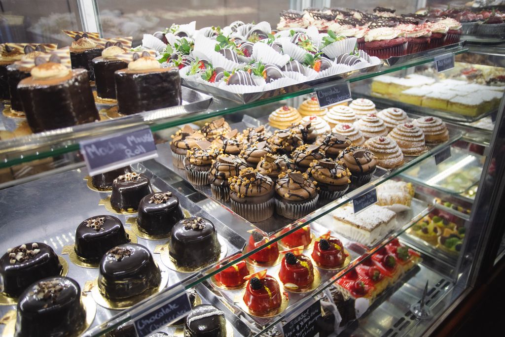 A photo of pastries at Modern Pastry in Boston's North End 