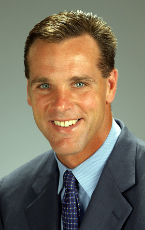 Mens hockey coach David Quinn Boston University BU Athletics, mens hockey, Jack Parker retired, coach David Quinn, Evan Rodrigues, Pat MacGregor, Garrett Noonan, Matt Grzelcyk, Hockey East, Agganis Arena