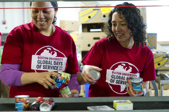 Boston University BU, global days of service, community service volunteer, Greater Boston Food Bank