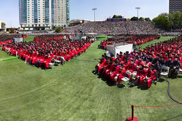 Gigapan of Boston University's Commencement May 2015