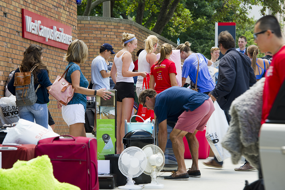 Boston University West Campus Move-In 2015