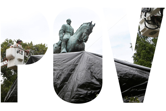 Robert E. Lee confederate civil war monument in Charlottesville, VA