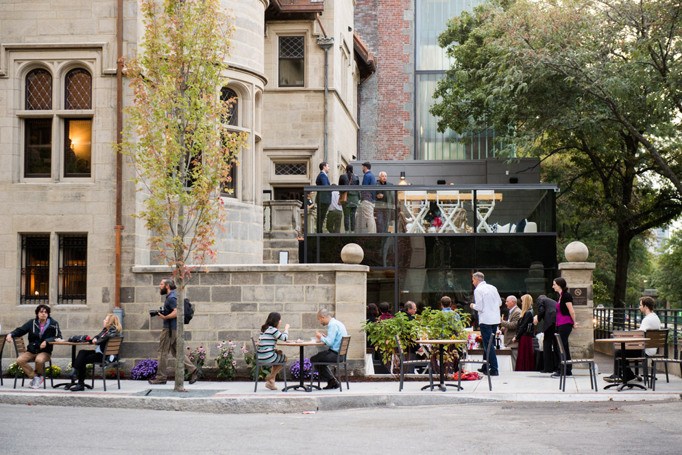 People mingle at the new Dahod Family Alumni Center during the Taste of BU alumni event.