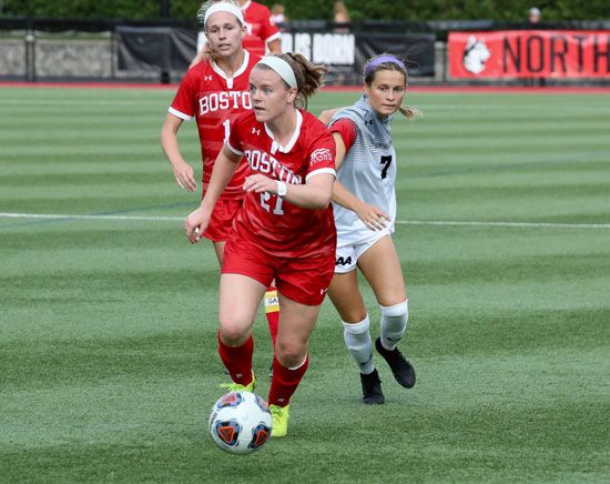 Anna Heilferty (CAS’21) is the first sophomore to snag the Patriot League Preseason Offensive Player of the Year since Army’s Kim An in 2011. Photo by Tim Carey