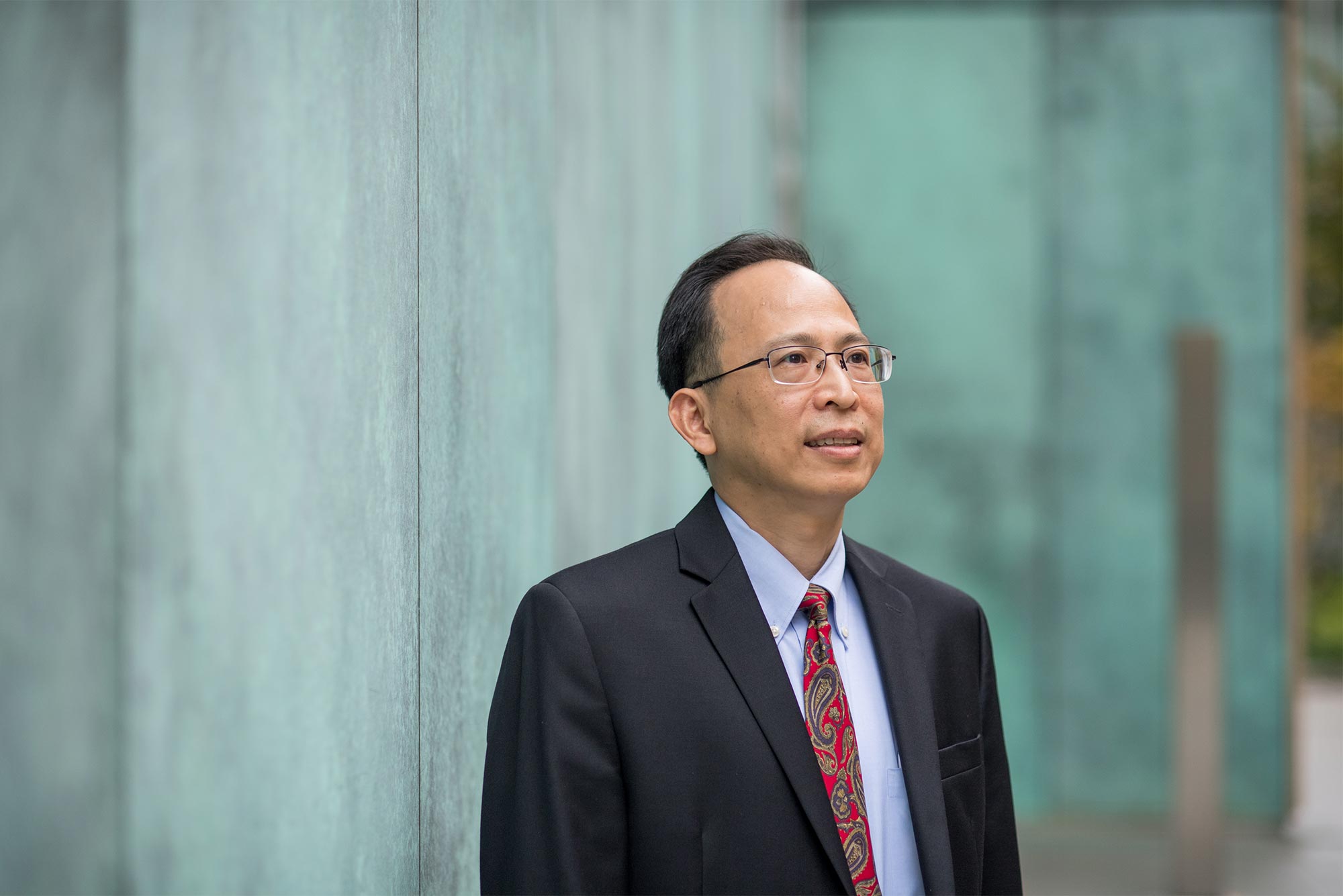 Portrait of 2019 Boston University Innovator of the Year, Weining Lu, Associate Professor of Medicine.