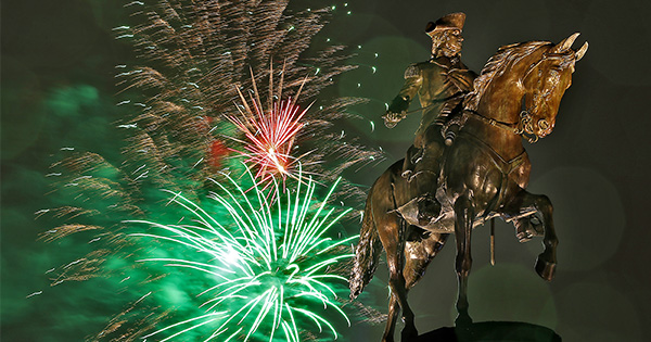 Celebrating New Year’s Eve 2021 in Boston |  BU Today