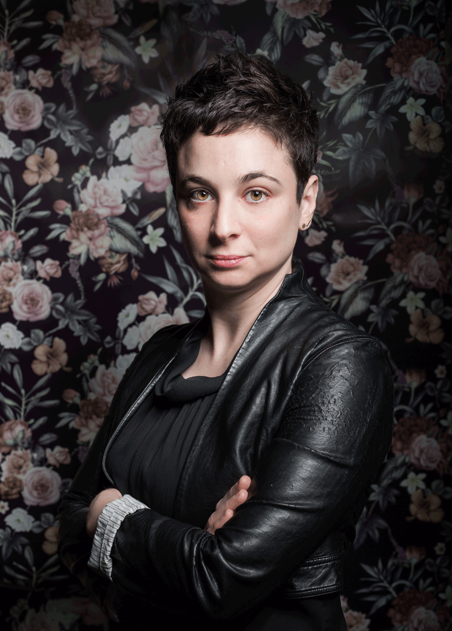 A portrait photo of Lara Ehrlich