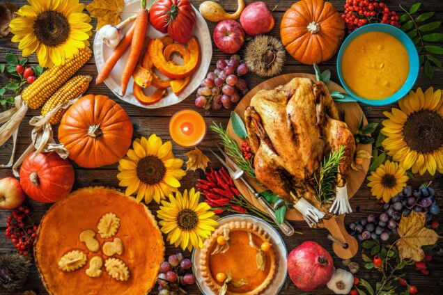 Photo of a Thanksgiving table spread.