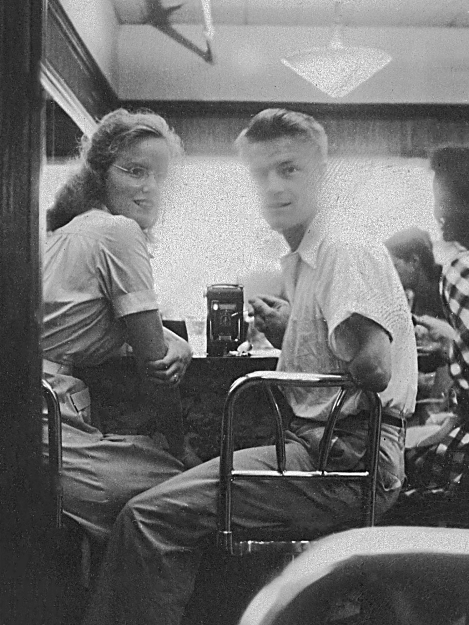 John Silber (Hon.’95) used a mirror to take a picture of himself and his wife-to-be, Kathryn, at a Texas diner in 1946. Photo courtesy of the Silber family