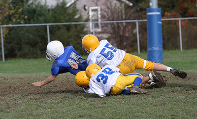 tackle football youth symptoms onset earlier emotional cognitive linked sph