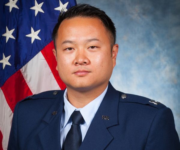 Official photo of Captain Jonathan Williams
