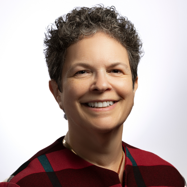 Lisa Robinson Schoeller