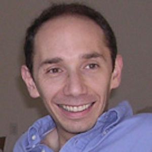 Daniel Segre headshot