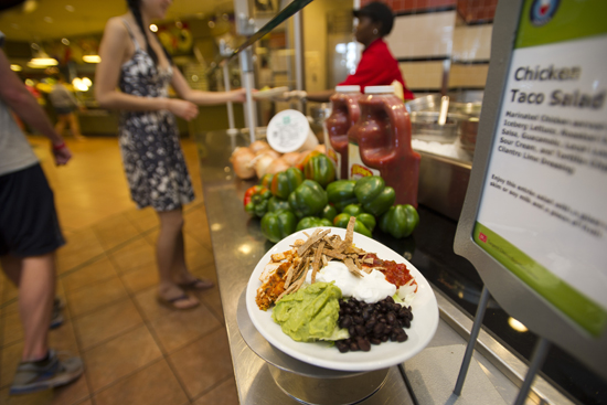 Sargent Choice healthy eating options, Boston University Sargent College, BU Dining Services