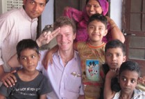 Boston University BU, College of Fine Arts CFA, alum Aaron Sinift, five year project Indian artisans, Ashrams India, jhola bags