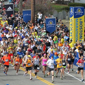 Boston University BU, 117th Annual Boston Marathon, 2013 marathon bombings, Lu Lingzi scholarship run, team contestants