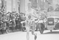 Boston Marathon history, Boston Marathon winnners, Boston Athletics Association, BAA, Boston University alumni, BU