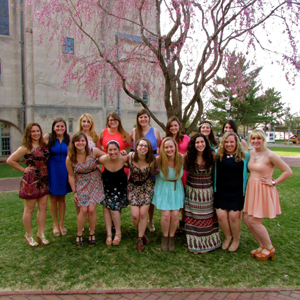 Boston University BU, a cappella, Chordially Yours, music, Lena Dunham, Girls, HBO, Not That Kind of Girl book tour