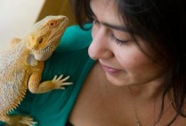 Natasha Khatri with bearded dragon