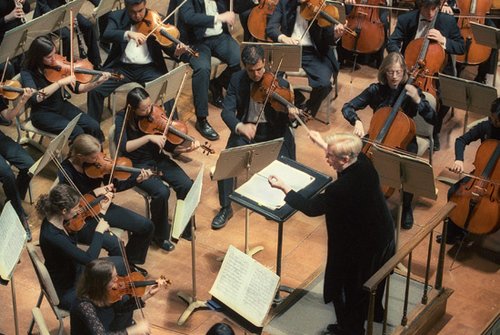 Ann Howard Jones conducting