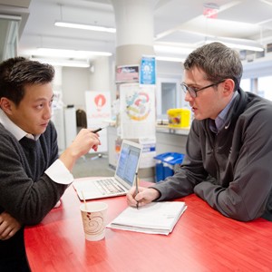 Kelvin Chan (LAW’16) (left) and Nathaniel Gray (LAW’16) are two of the eight BU LAW students working in the Entrepreneurship & Intellectual Property Clinic, a new collaboration between BU and MIT. Photos by Jackie Ricciardi