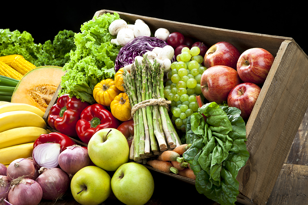 Federal dietary guidelines, released every five years, urge consumers to eat a diet rich in vegetables, fruits, whole grains, fat-free or low-fat dairy products, oils, and a variety of protein foods such as seafood, lean meats, poultry, and eggs. 