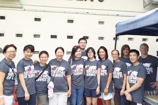 Singapore Terriers at soup kitchen