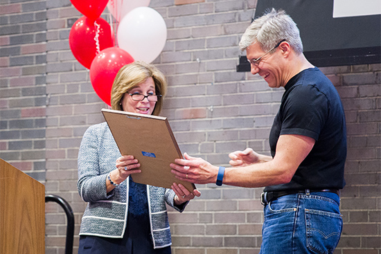 Damiano with Gloria Waters, vice president and associate provost for research, as she presents him with the 2016 Innovator of the Year Award at the University’s Tech, Drugs, and Rock n’ Roll event.
