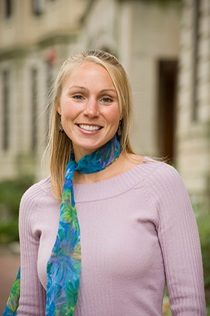 Headshot of Carrie Preston