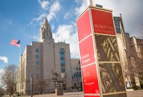 Wayfinding sign for central campus near Marsh Plaza