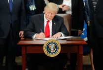 Donald Trump signing order
