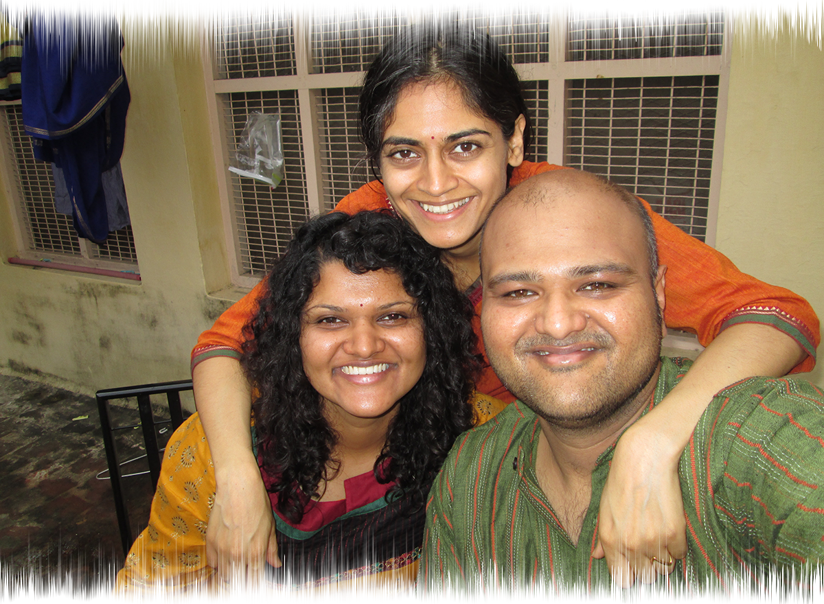 Vasudha Desikan, Maya Vijayaraghavan and Rahul Desikan pose for a family photo together in 2012.