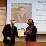 Professor Hutyra receives Dean's Award