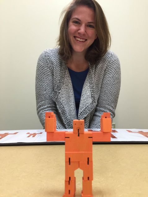 Jess and big cubebot