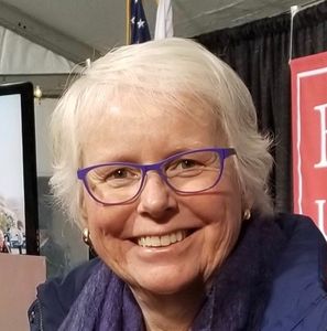 Headshot of Jean Morrison, Boston University Professor of Earth and Environment and Computing and Data Sciences, and Inaugural Director of CDS Mentorship Programs