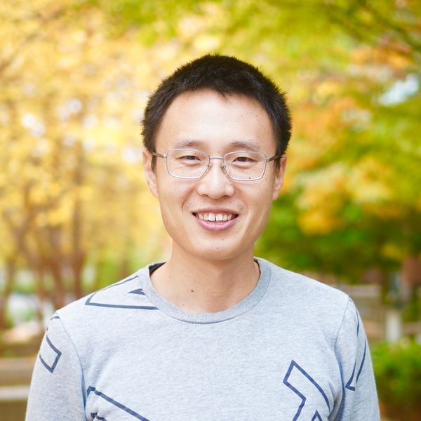 Photo of Boqing Gong