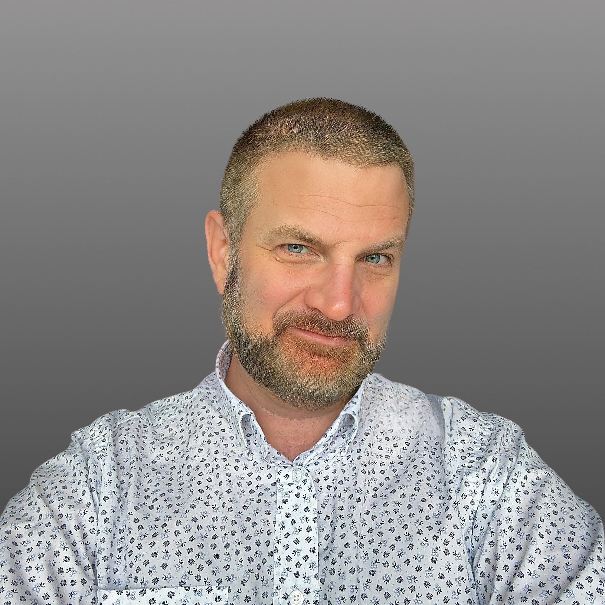 Headshot of James Kantor