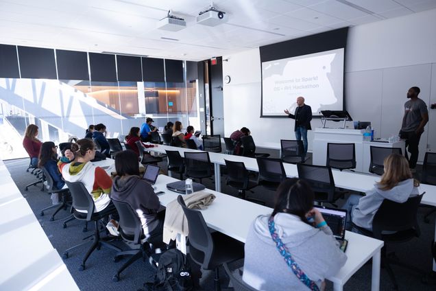 DS+X Hackathon 2025 classroom photo