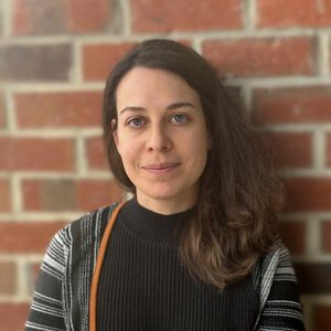 Headshot of Ayse Lokmanoglu