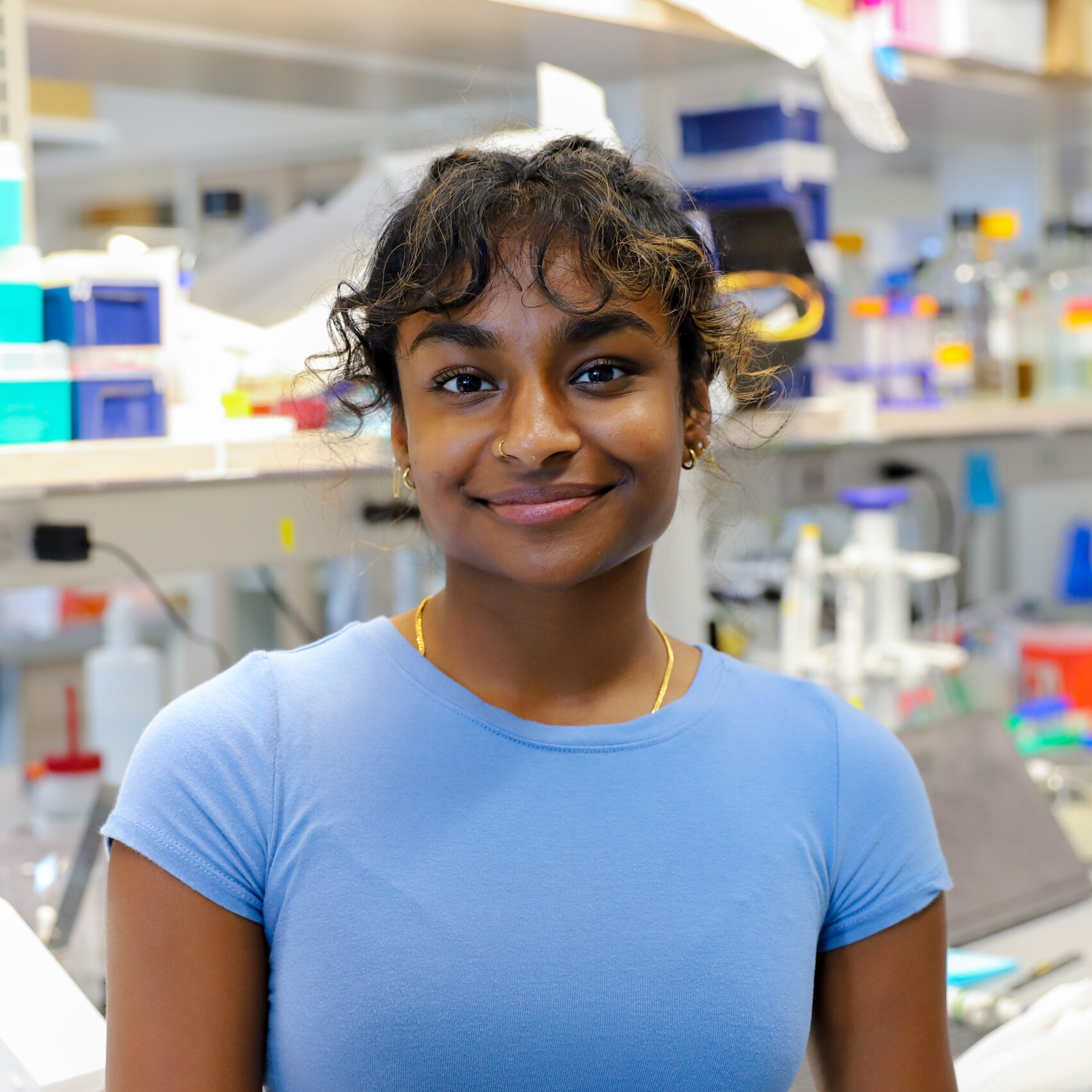 Headshot of Akhila Johny