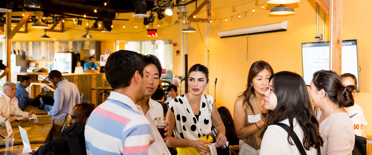 CELOP students at an orientation event at a cafe