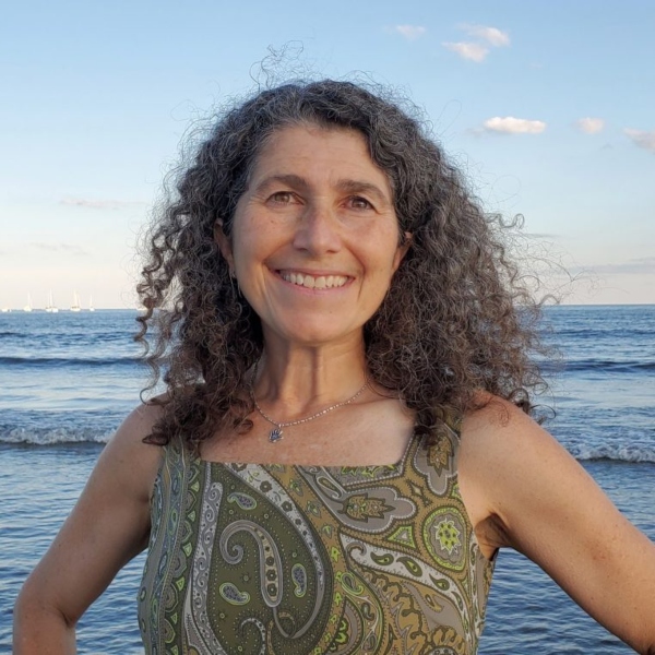 Laura Reeder