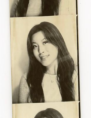 Tiffany Xue portrait, in photo-booth style.