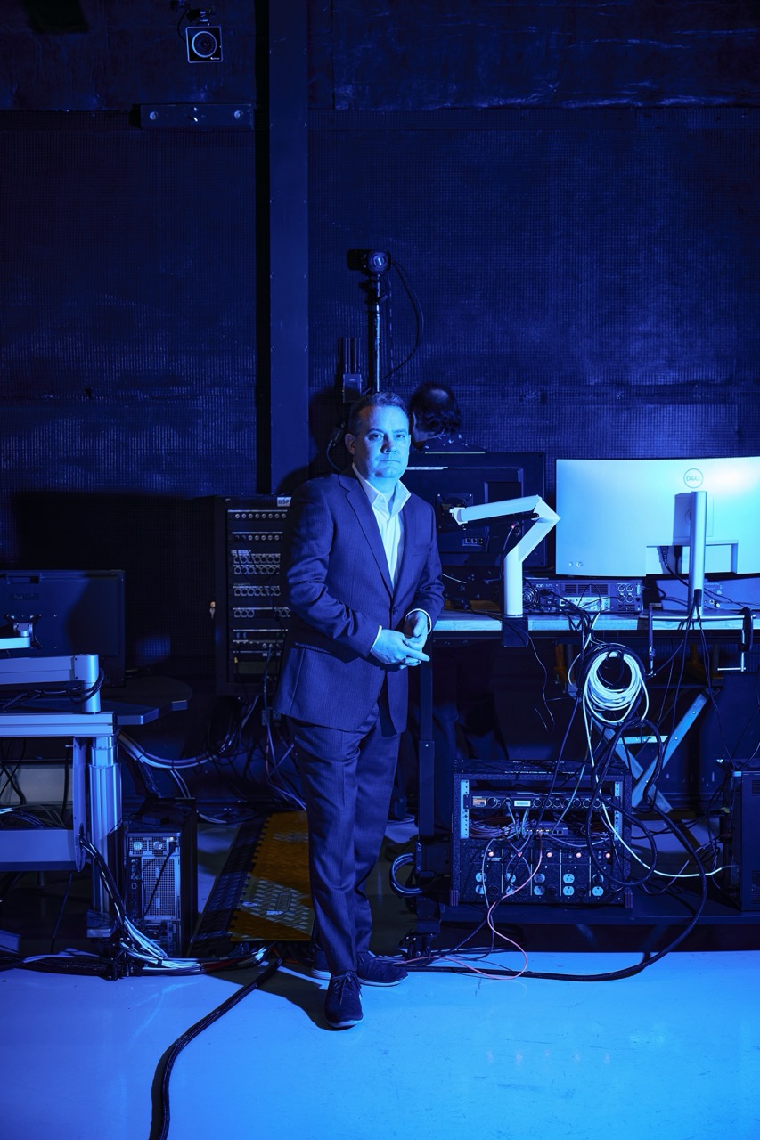 Matt Braatz (COM’90) standing in the studio.