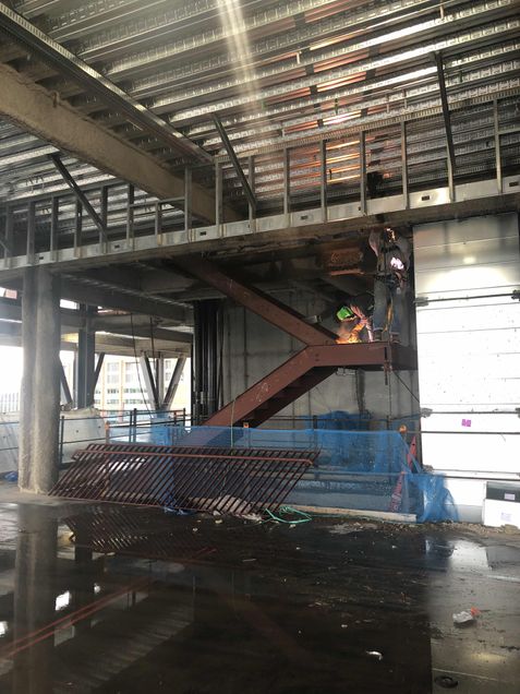 Installing Stair B from level 8 to 9