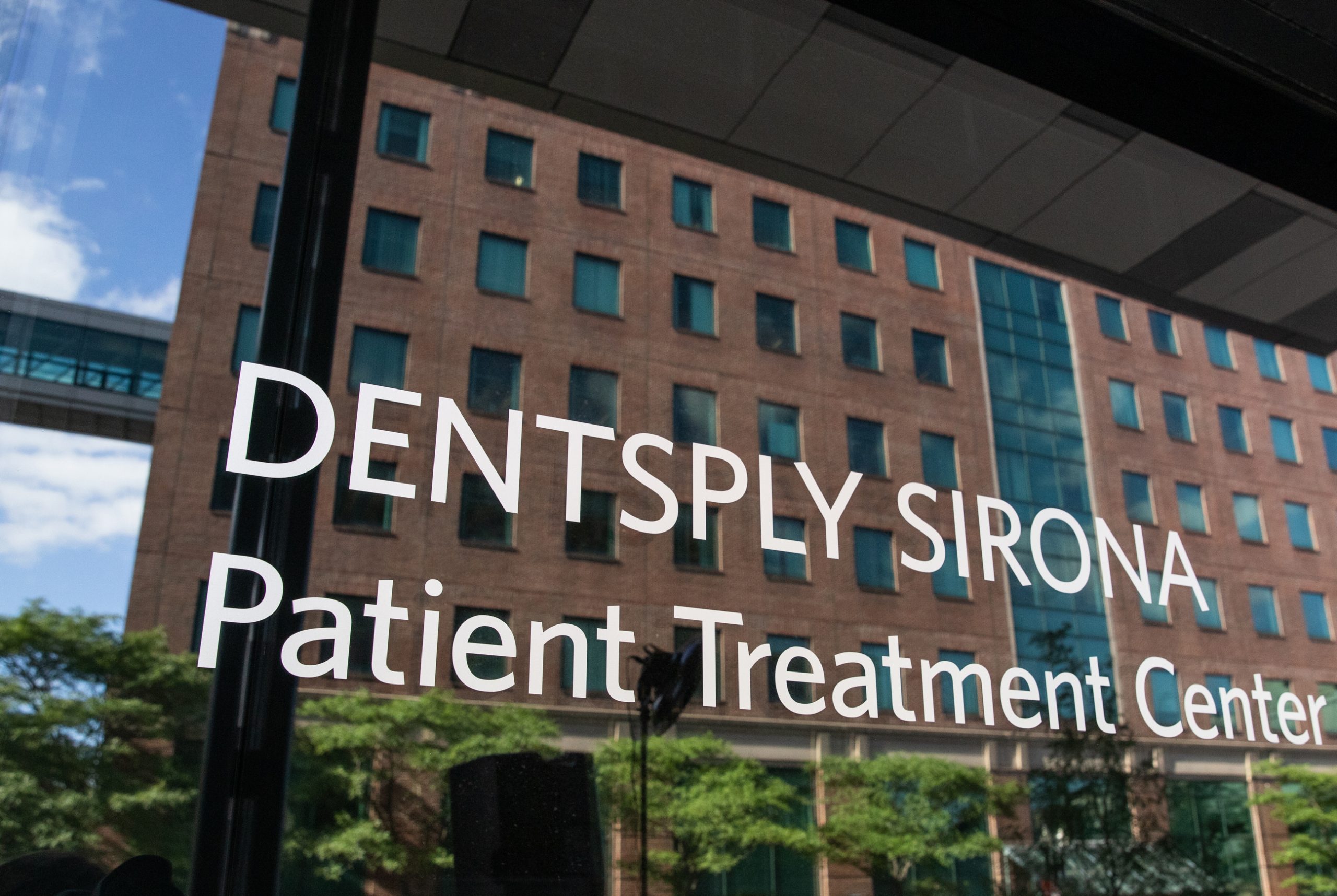 GSDM unveils Dentsply Sirona Patient Treatment Center | Dental School