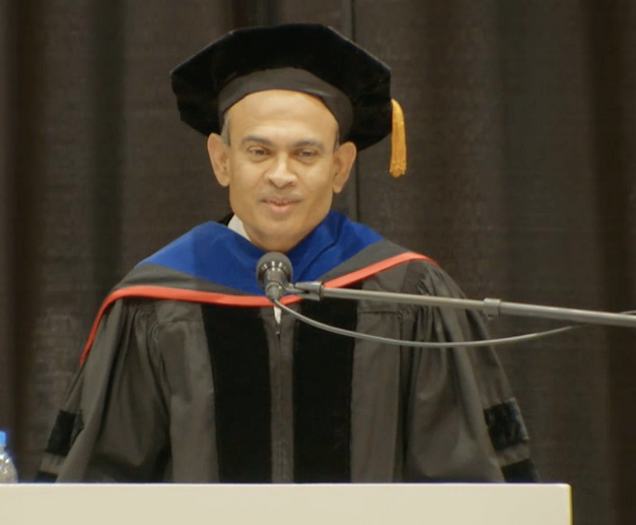 Sharad Rastogi (ENG'91) addresses the doctoral and master's degree earners of the BU ENG Class of 2024